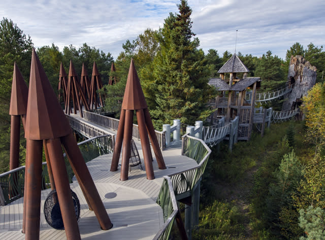 Wild Walk walkway with wood sculptures