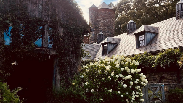 A photo of the exterior of the restaurant Blue Hill at Stone Barns